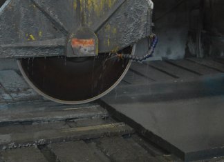 P-topnom - piła taśmowa do metalu 1.jpg